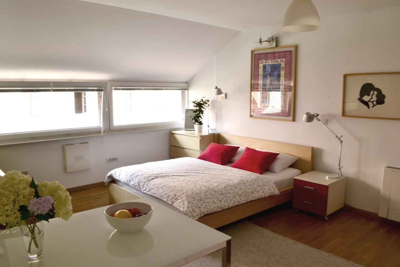 Studio In Ljubljana Center Екстериор снимка